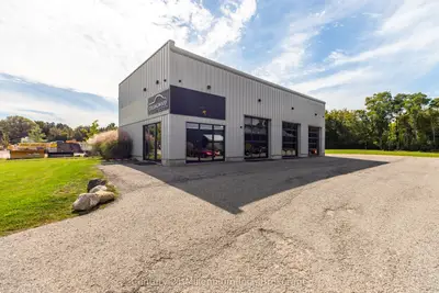 370 Se Raglan Street, Collingwood, On L9y 5p9