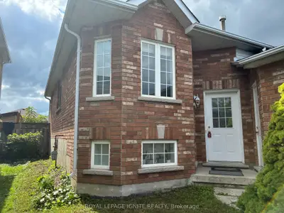 114 BIRD Street, Barrie, ON L4N 0W6