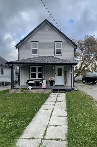 6 Stone Street, Springwater, On L0l 1p0