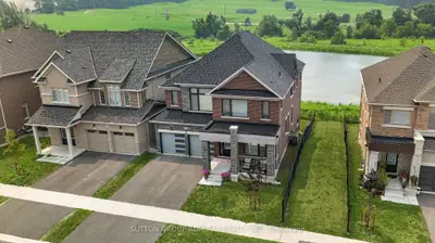 76 Calypso Avenue, Springwater, On L9x 2c5