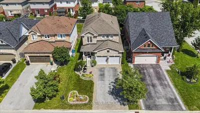 17 White Crescent, Barrie, On L4n 5z9