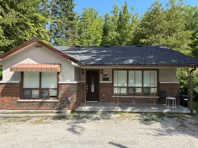 3184 MOSLEY Street, Wasaga Beach, ON L9Z 1V4