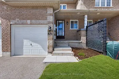 836 Coral Springs Lane, Midland, On L4r 0a1