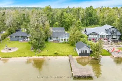 1467 Cunningham Crescent, Severn, On L3v 6h3