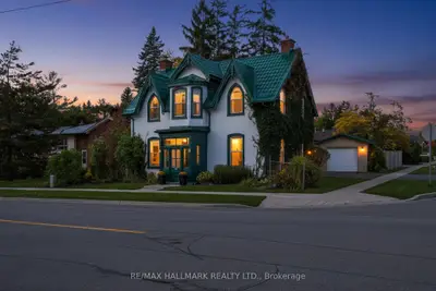 84 Wellington Street E, Barrie, On L4m 2c4
