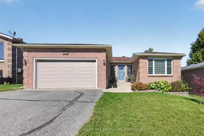 988 Victoria Street, Midland, On L4r 5c5