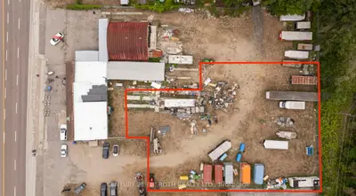 1285 Bayfield Street N Yard, Springwater, On L9x 0p1