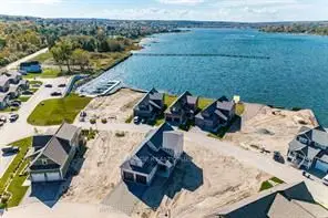 10 Magazine Street, Penetanguishene, On L9m 0w6
