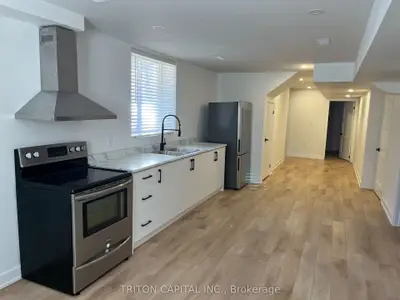 75 Wheatfield Road Lower, Barrie, On L9j 0c2