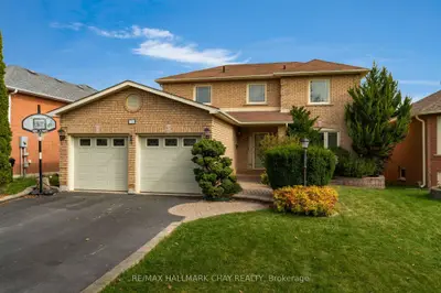73 Brown Street, Barrie, On L4n 7v5