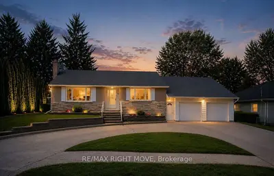 94 Fittons Road E, Orillia, On L3v 2j5