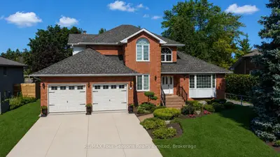 16 Carmichael Crescent, Collingwood, On L9y 4r6