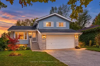 18 Dillon Drive, Collingwood, On L9y 4s3