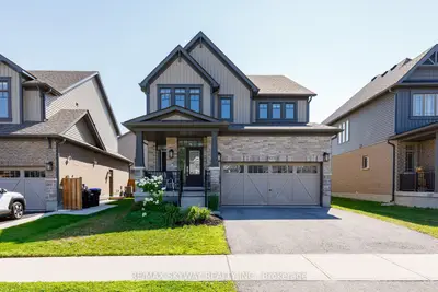 103 Plewes Drive W, Collingwood, On L9y 3b7