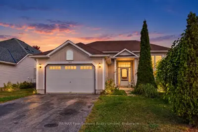 267 SPRUCE Street, Clearview, ON L0M 1S0