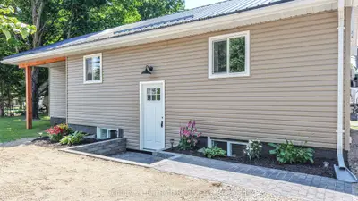3332 Cleveland Avenue, Severn, On L0k 1g0
