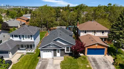 44 Knicely Road, Barrie, On L4n 6v3