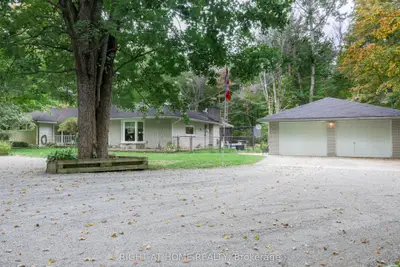 1602 County 92 Road, Springwater, On L0l 1p0