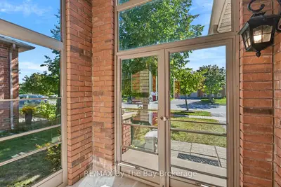 33 Telfer Road, Collingwood, On L9y 5h5