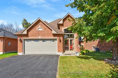 33 Telfer Road, Collingwood, On L9y 5h5