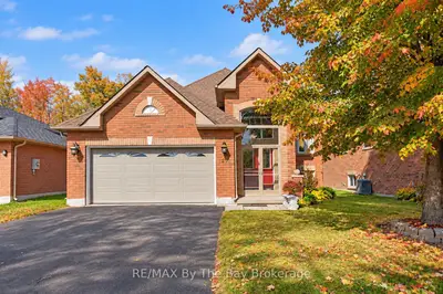 33 Telfer Road, Collingwood, On L9y 5h5