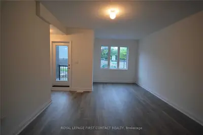 199 ARDAGH Road 16, Barrie, ON L4N 3V5
