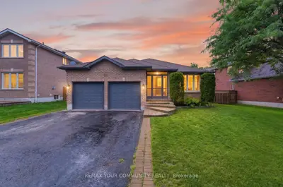 57 Kingsridge Road, Barrie, On L4w 8v2