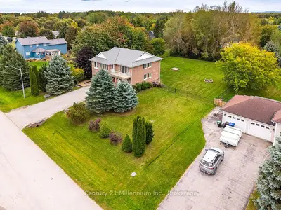 46 Donald Avenue, Clearview, On L0m 1p0