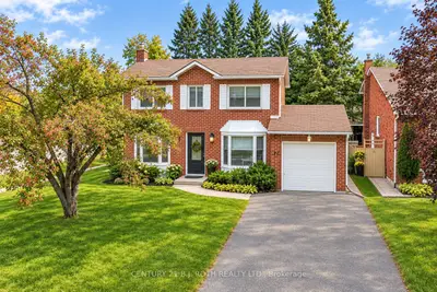 77 Pepler Place, Barrie, On L4n 5e3