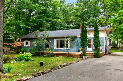 16 Fredrick Avenue, Tiny, On L0l 1p0