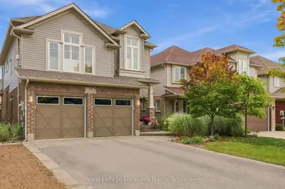 15 KAYLA Crescent, Collingwood, ON L9Y 5K9