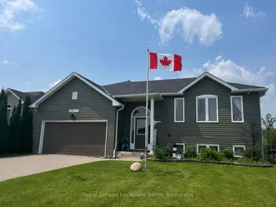 239 Atkinson Street, Clearview, On L0m 1s0