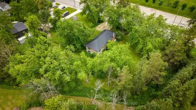 9038 County Rd 91 Road, Clearview, On L0m 1h0
