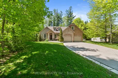 23 Laddie Lane, Springwater, On L9x 0c3