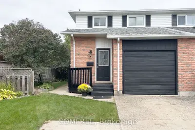28 Bluejay Drive, Barrie, On L4m 5p2