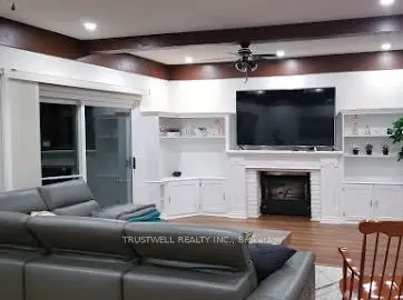 82 Laguna Parkway, Ramara, On L0k 1b0