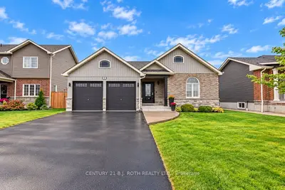 38 Beverly Street, Springwater, On L0l 1p0