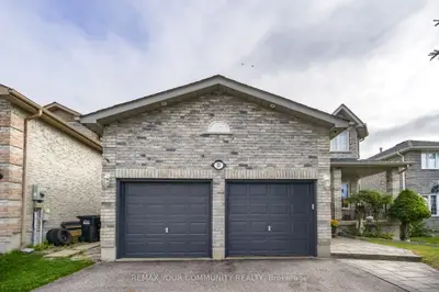 21 SILVERCREEK Crescent, Barrie, ON L4N 0Z8