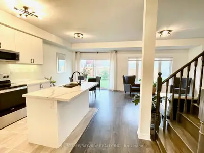 128 Village Gate Drive, Wasaga Beach, On L9z 0j7