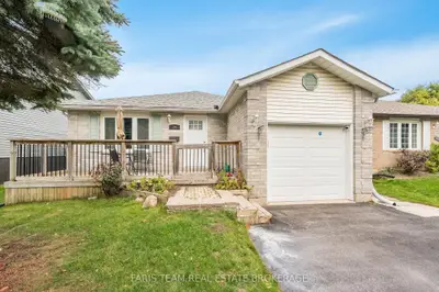 24 Laurie Crescent, Barrie, On L4m 6c7