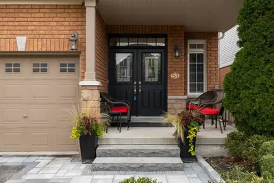 53 Tudor Crescent, Barrie, On L4m 0a8