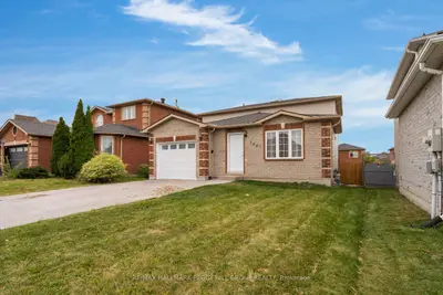 152 Madelaine Drive Upper, Barrie, On L4n 0n1