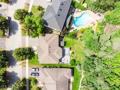 5 Grouse Glen, Barrie, On L4n 7z4