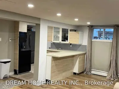 43 Rodney Street Lower, Collingwood, On L9y 1c9