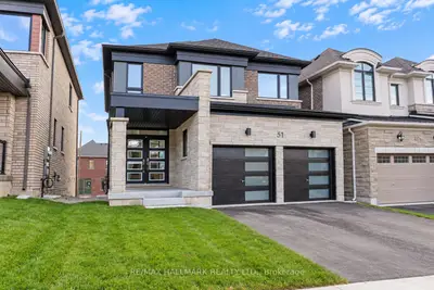 51 Gretzky Avenue, Barrie, On L9j 0y7