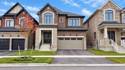 82 Gretzky Avenue, Barrie, On L9j 0y7