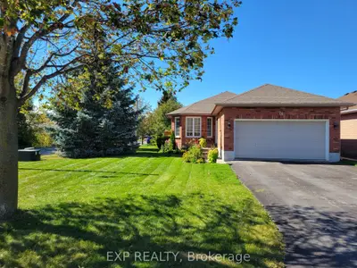 74 Buchanan Street, Barrie, On L4m 6b7