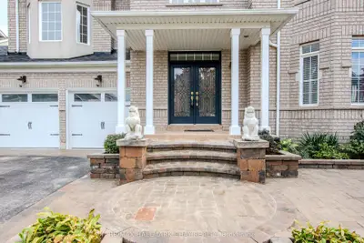 104 Succession Crescent, Barrie, On L4m 7g6