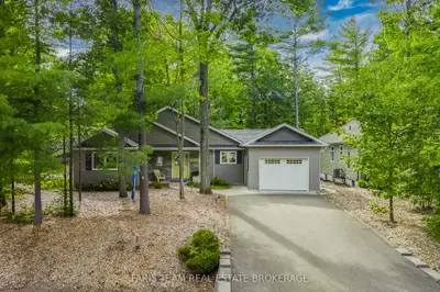 15 Rosemary Road, Tiny, On L0l 2t0