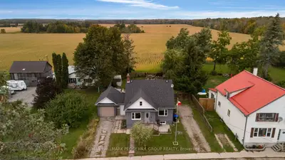 1556 Flos Rd 4 W, Springwater, On L0l 2k0